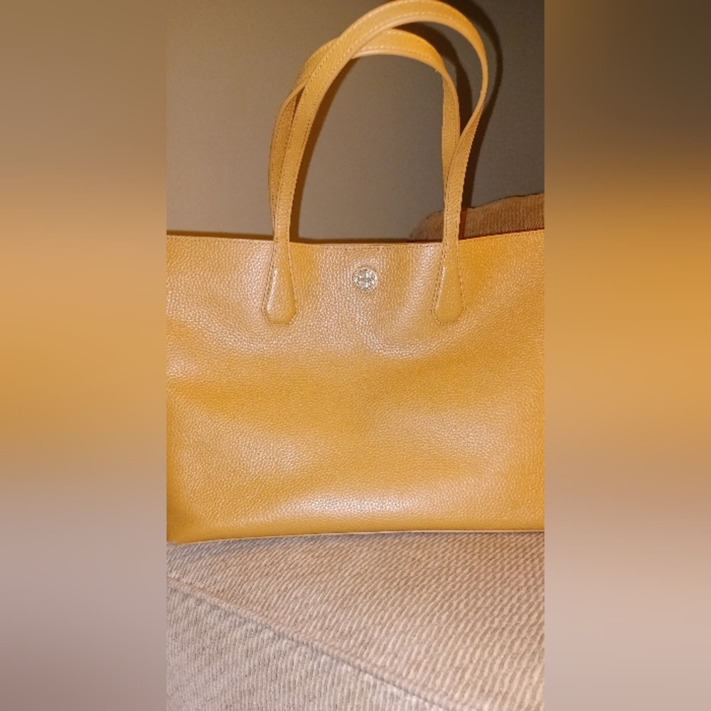 Tory burch tote